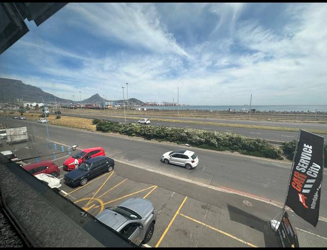 499M² OFFICE TO LET IN PAARDEN EILAND